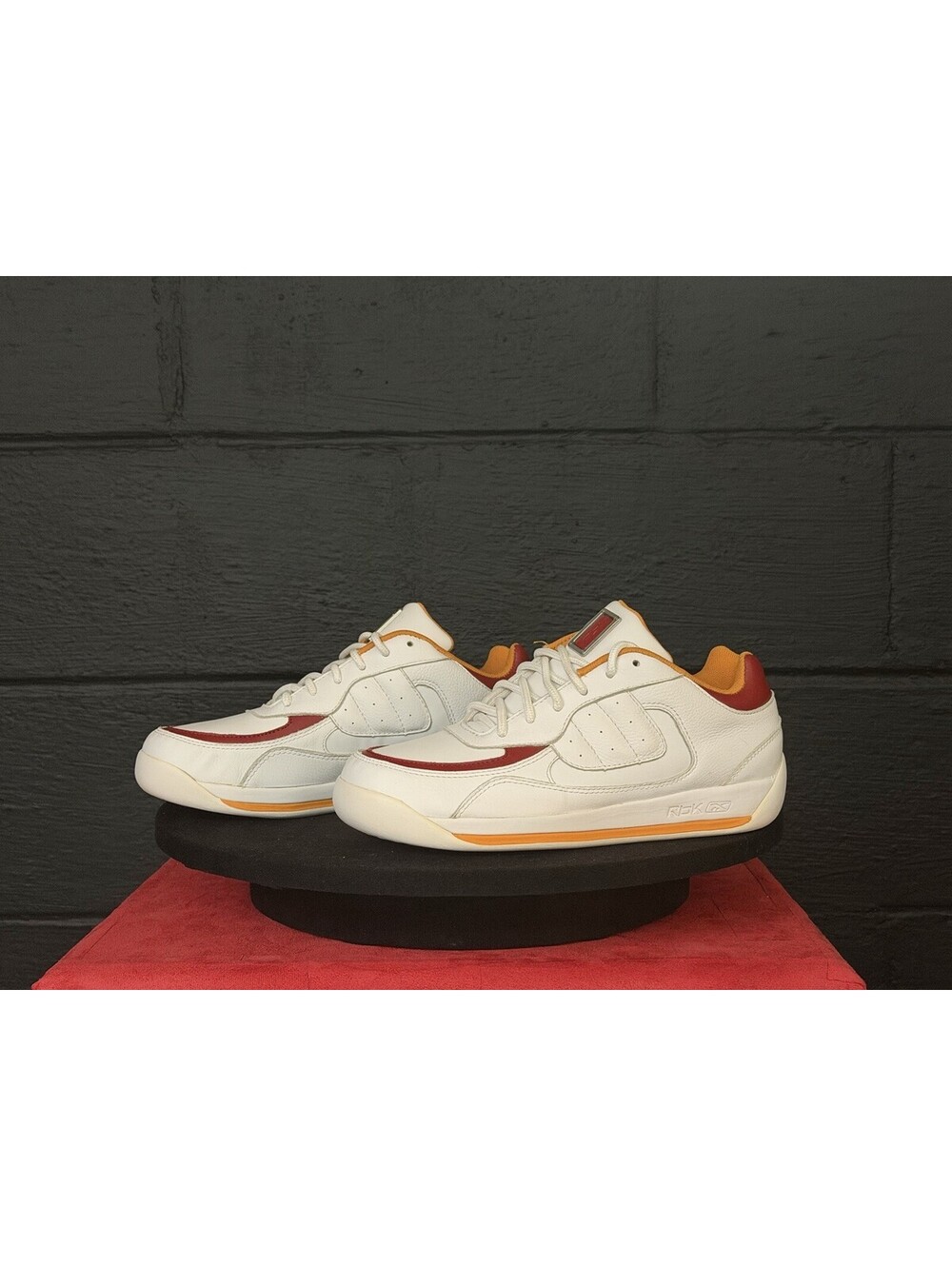 Reebok RBK Round The Way White Flash Red Orange DS Sz 7.5 Rare Y2K Collector